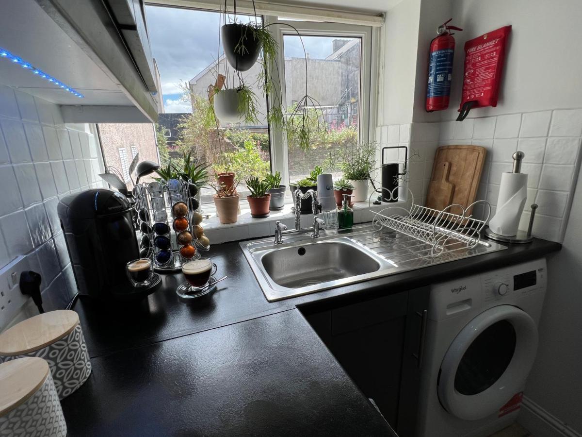 Lovely Apartment In קורק מראה חיצוני תמונה